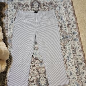 Mario Serrani Monochrome Striped Ankle Pants